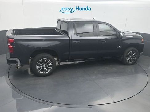 Used 2022 Chevrolet Silverado 1500 LT w/ Convenience Package II RWD image 25
