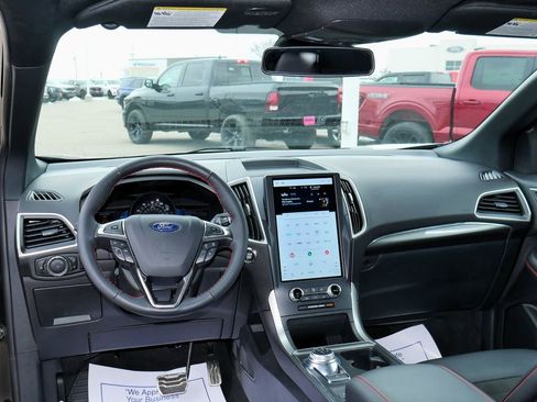 Used 2024 Ford Edge ST-Line AWD/4WD image 2
