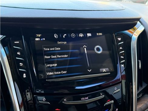 Used 2019 Cadillac Escalade ESV Premium Luxury AWD/4WD image 57