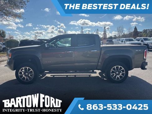 Used 2017 GMC Canyon Denali image 8