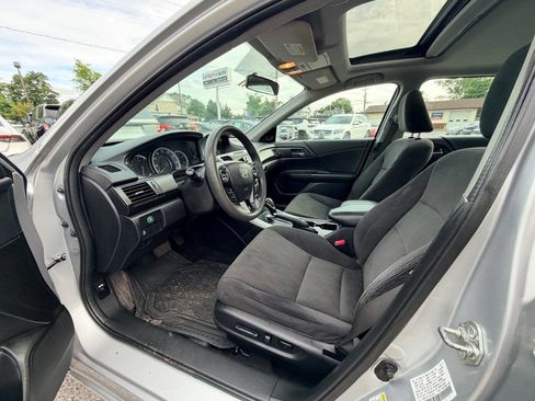 Used 2014 Honda Accord EX image 33