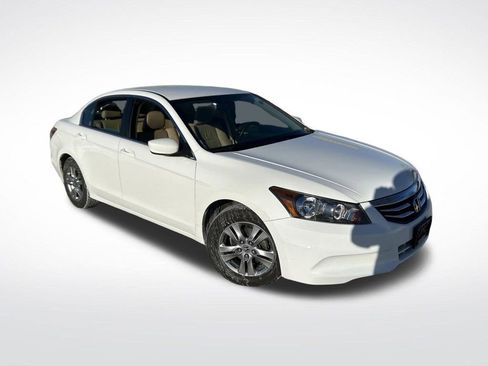 Used 2011 Honda Accord SE image 21