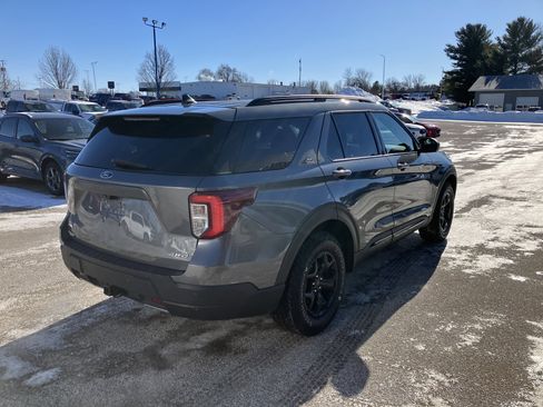 Used 2022 Ford Explorer Timberline image 6