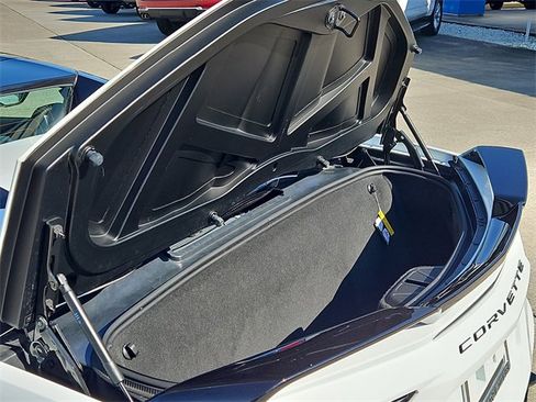 Used 2024 Chevrolet Corvette Stingray Preferred Conv w/ Z51 Performance Package image 6