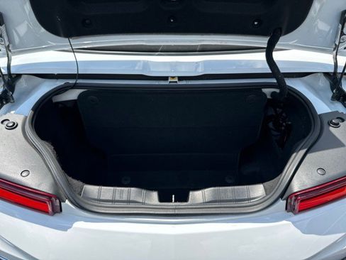 Used 2016 Chevrolet Camaro SS RWD image 29