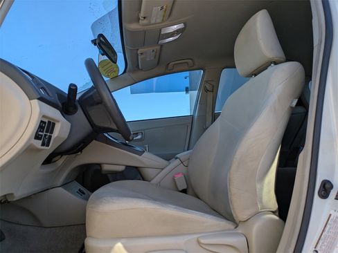 Used 2010 Toyota Prius Two image 2