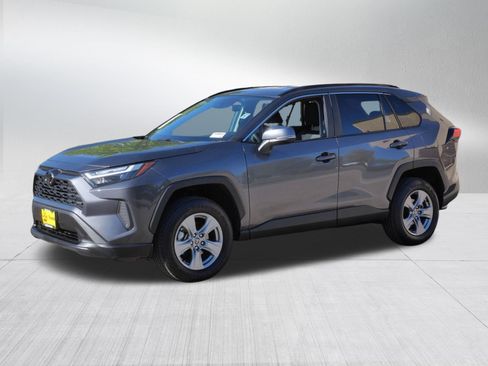 Certified 2025 Toyota RAV4 XLE AWD/4WD image 3