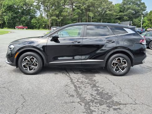 Used 2023 Kia Sportage LX AWD/4WD image 7