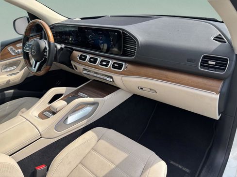 Certified 2023 Mercedes-Benz GLS 580 4MATIC image 23
