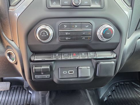New 2026 GMC Sierra 2500 Pro w/ Convenience Package AWD/4WD image 27