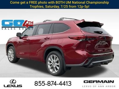 Used 2023 Toyota Highlander Limited
