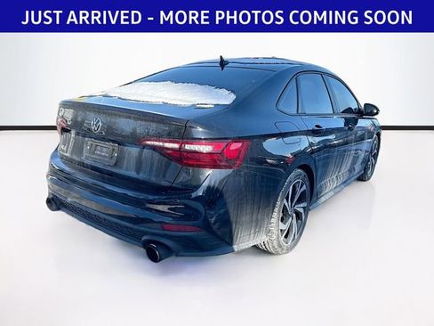 Used 2024 Volkswagen Jetta GLI Autobahn image 8