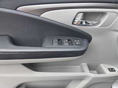 Used 2018 Honda Pilot EX-L image 24