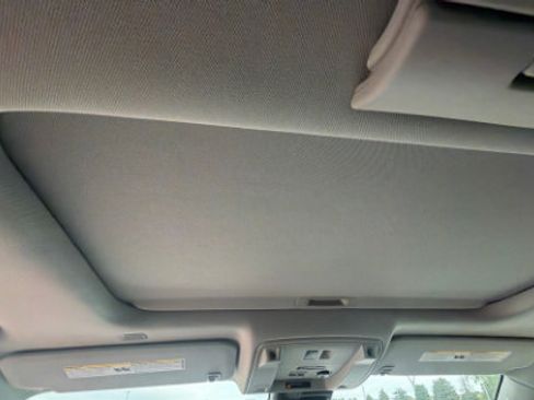 Used 2020 Chevrolet Suburban Premier AWD/4WD image 4