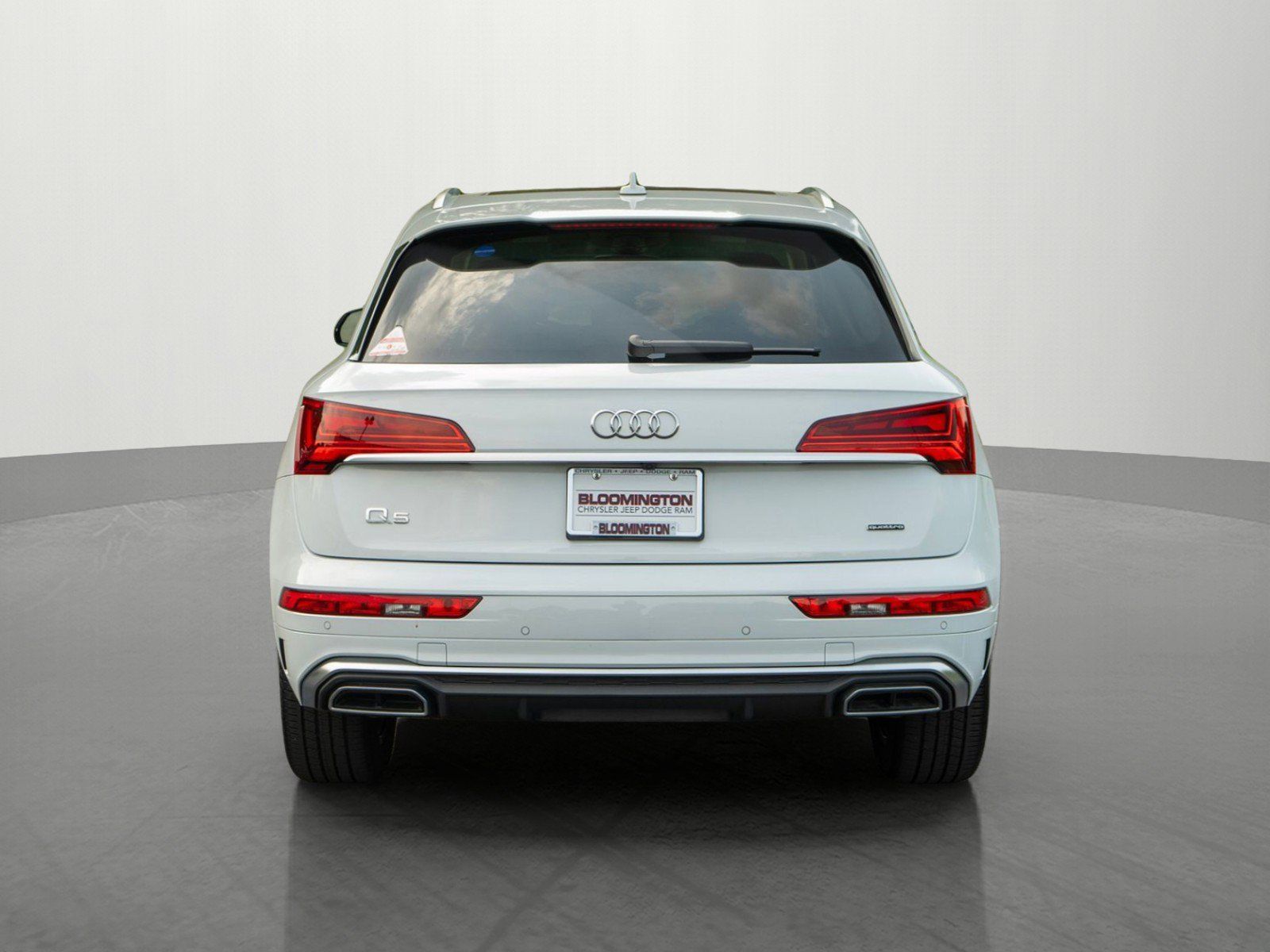 Used 2023 Audi Q5 2.0T Premium w/ Convenience Package AWD/4WD image 6