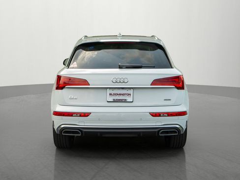 Used 2023 Audi Q5 2.0T Premium w/ Convenience Package AWD/4WD image 6
