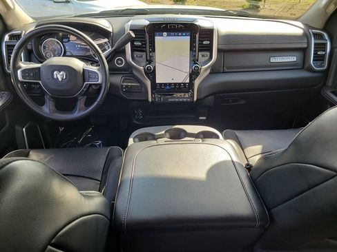 Used 2023 RAM 2500 Laramie AWD/4WD image 14