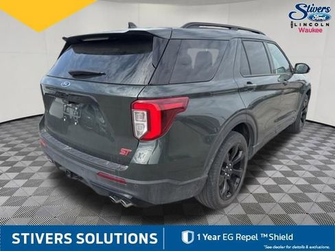 Used 2024 Ford Explorer ST w/ Equipment Group 401A image 4