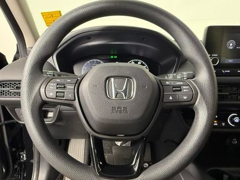 Used 2025 Honda HR-V LX image 17