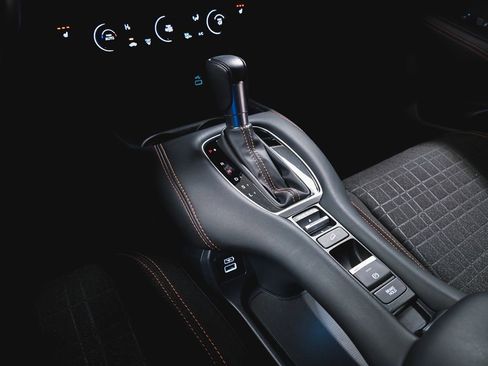 Certified 2023 Honda HR-V Sport image 30