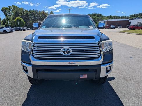 Used 2014 Toyota Tundra Limited w/ Limited Premium Package AWD/4WD image 8