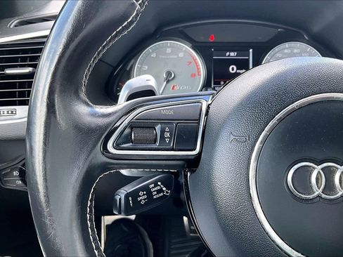 Used 2015 Audi SQ5 Prestige image 11