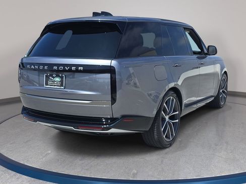 Certified 2024 Land Rover Range Rover SE AWD/4WD image 5