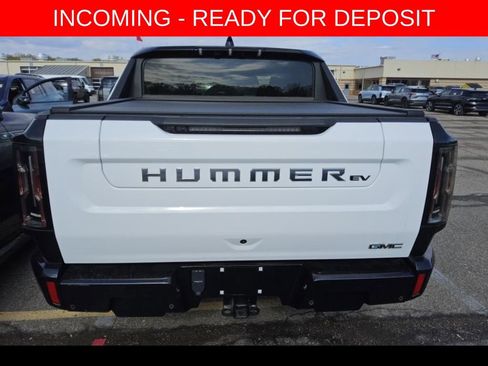 Used 2024 GMC Hummer EV 3X AWD/4WD image 13