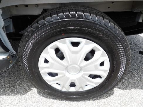 Used 2025 Ford Transit 250 Low Roof w/ Exterior Upgrade Package RWD image 47