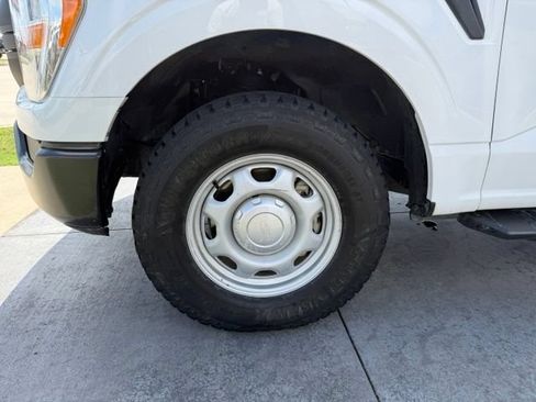 Used 2021 Ford F150 XL AWD/4WD image 4