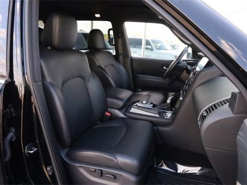 Certified 2024 Nissan Armada SL w/ Midnight Edition Package image 30