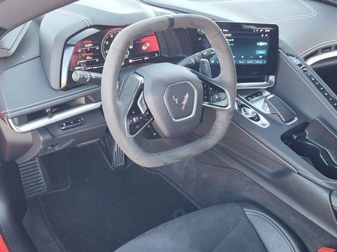 Used 2024 Chevrolet Corvette Stingray Preferred Conv w/ 2LT image 30