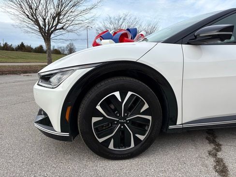 Used 2024 Kia EV6 Wind w/ Wind Technology Package image 11