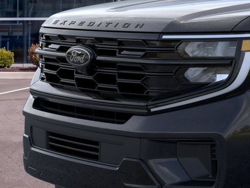 New 2026 Ford Expedition Max Platinum w/ Stealth Appearance Package AWD/4WD image 19