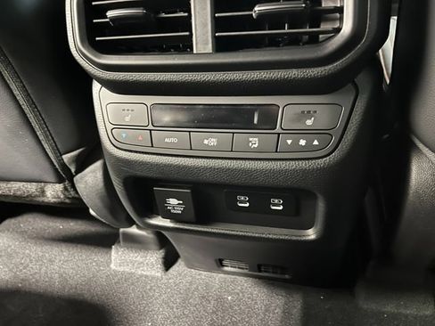 New 2026 Honda Pilot TrailSport image 25