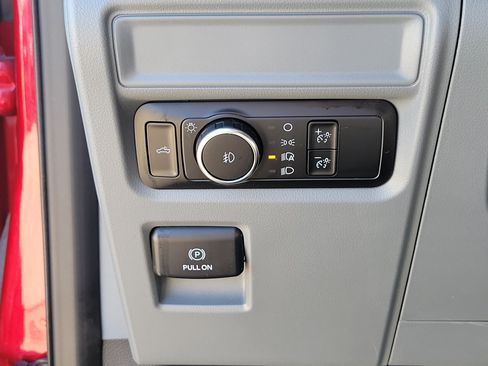 Used 2024 Ford F150 XLT AWD/4WD image 20