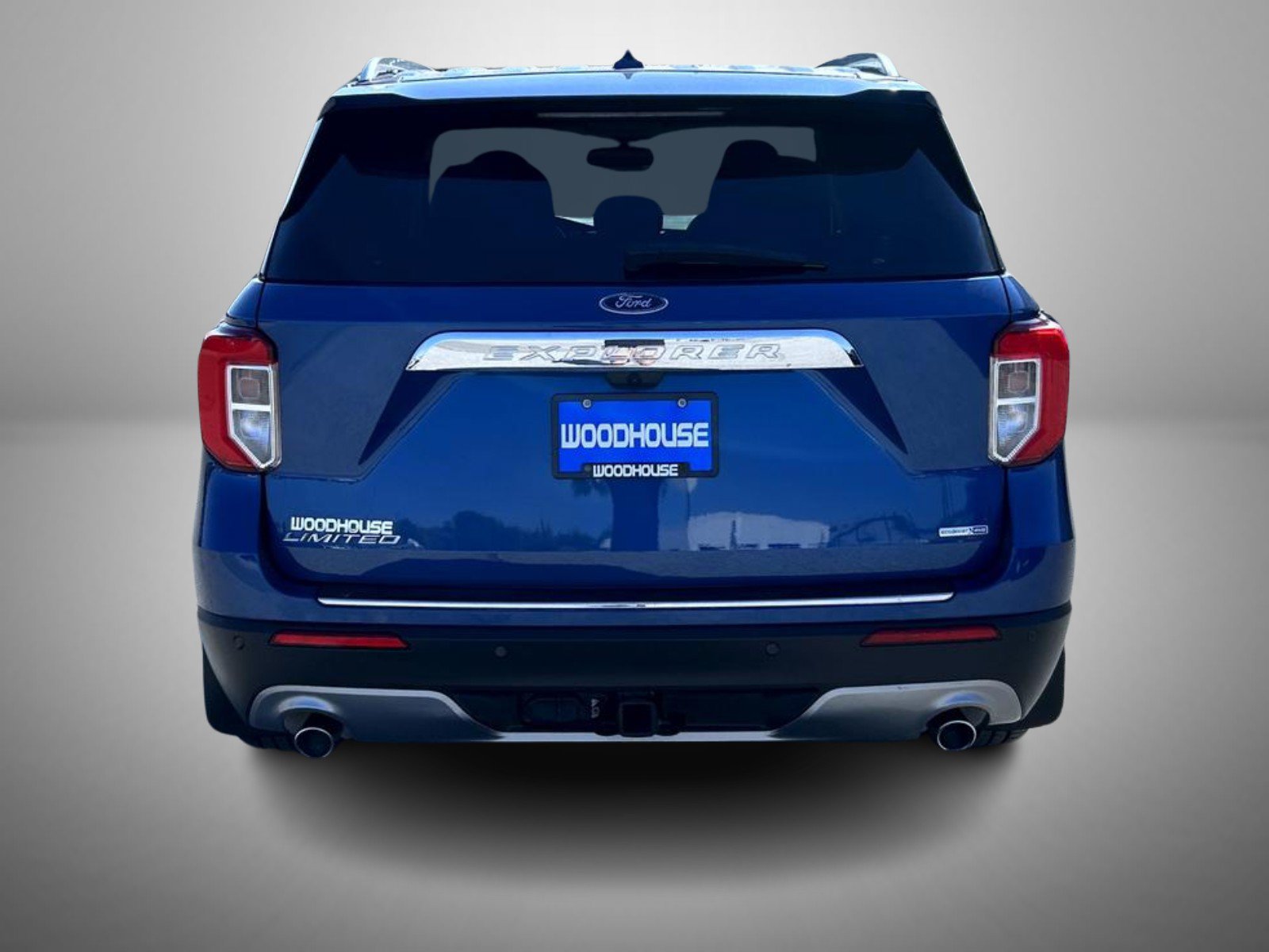Used 2020 Ford Explorer Limited w/ Class III Trailer Tow Package AWD/4WD image 6