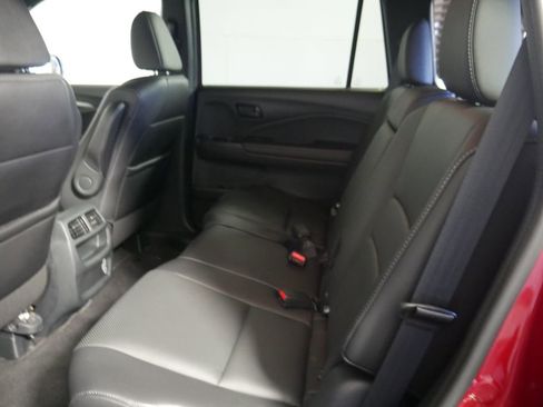 Used 2023 Honda Passport EX-L image 13