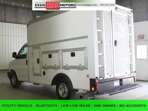 Used 2018 Chevrolet Express 3500 w/ Power Convenience Package image 26