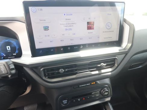 Used 2025 Ford Bronco Sport Badlands image 21