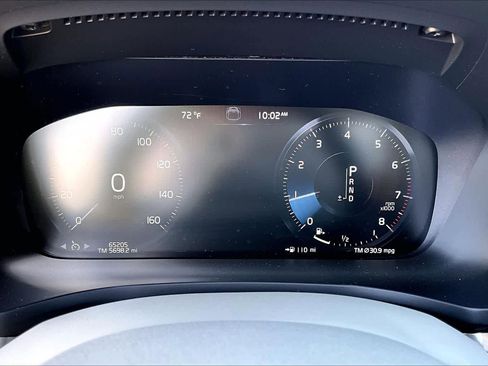 Used 2021 Volvo S60 T5 Momentum image 24