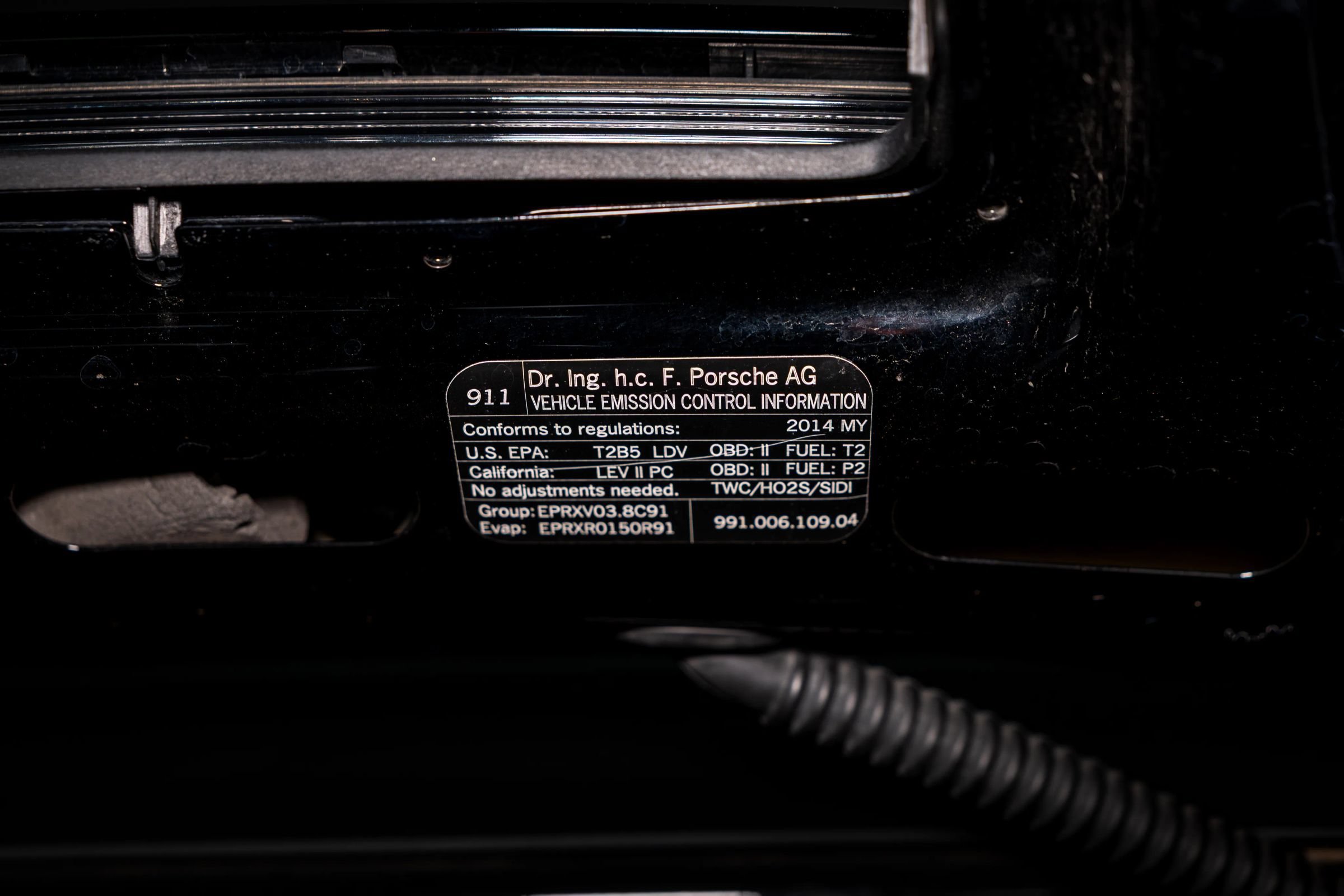 Used 2014 Porsche 911 Carrera image 30