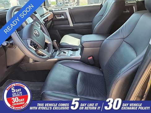 Used 2022 Toyota 4Runner Limited AWD/4WD image 8