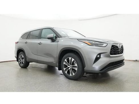 New 2026 Toyota Highlander XLE AWD/4WD image 29