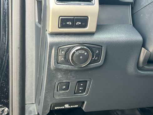 Used 2022 Ford F250 Lariat w/ Lariat Ultimate Package image 25