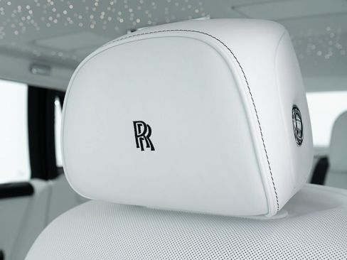Certified 2026 Rolls-Royce Phantom Sedan RWD image 18