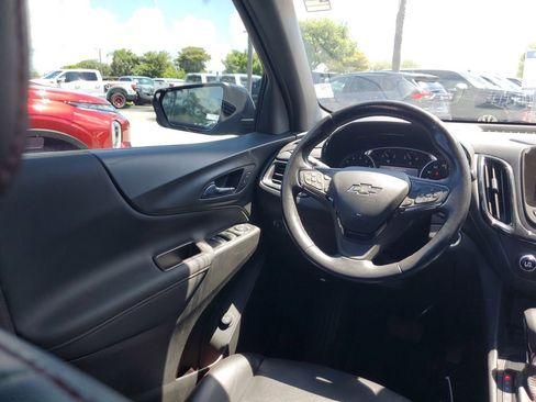 Used 2022 Chevrolet Equinox RS w/ RS Leather Package image 15