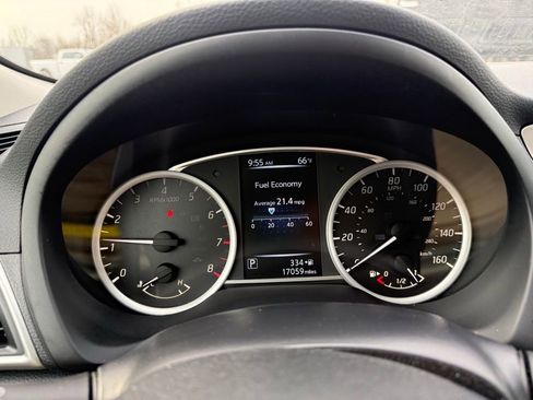 Used 2017 Nissan Sentra SV image 22