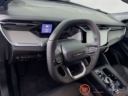 New 2026 Jeep Cherokee Limited image 9