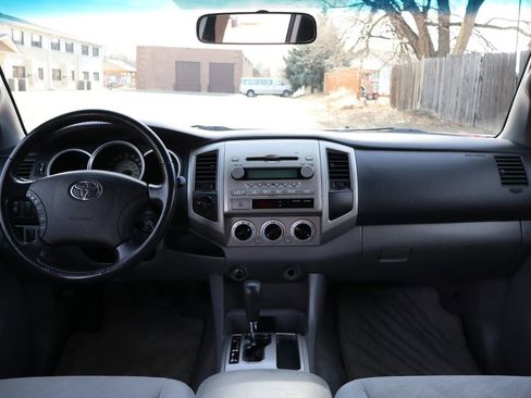 Used 2005 Toyota Tacoma 4x4 Double Cab image 17
